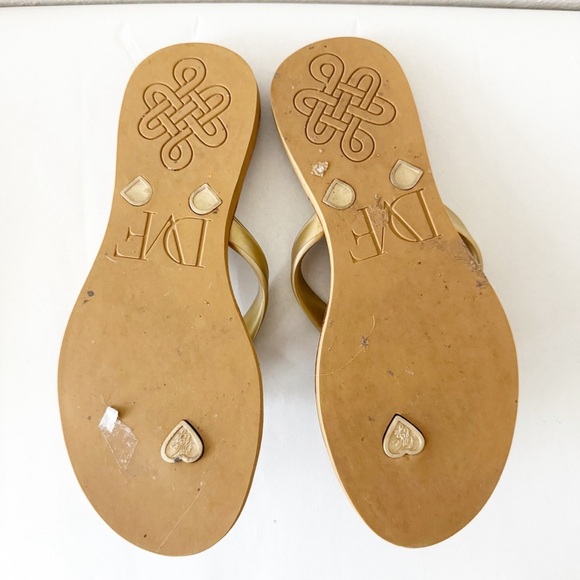 Diane Von Furstenberg DVF Gold Sandals - Picture 4 of 4